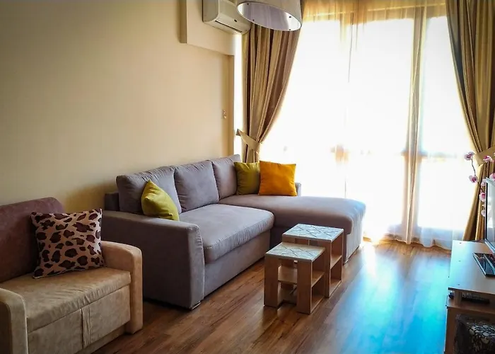 Europroperties Golden Line Aranyhomok