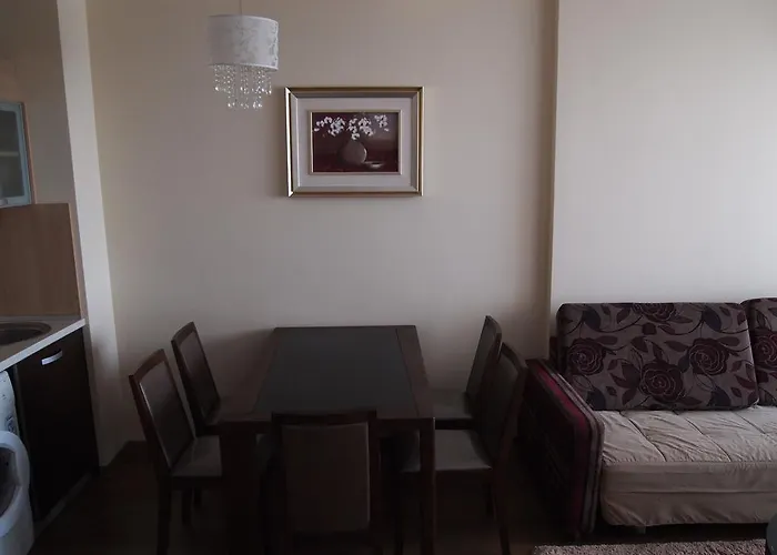 Europroperties Golden Line * Aranyhomok