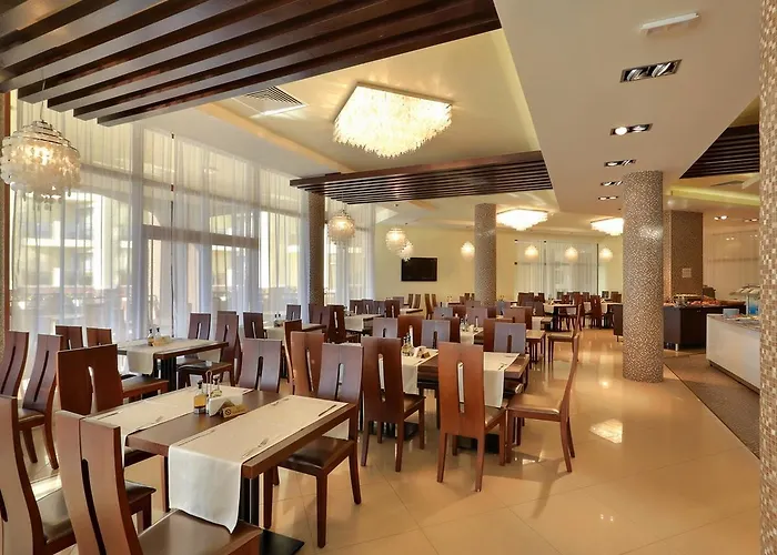 Europroperties Golden Line Apartman Aranyhomok