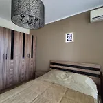 شقة Europroperties Golden Line