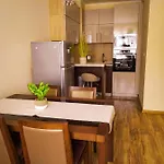 Europroperties Golden Line Apartment *