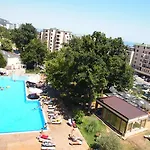 Europroperties Golden Line Apartment *