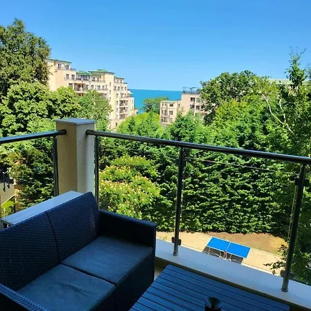 Europroperties Golden Line * Golden Sands