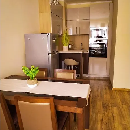 Europroperties Golden Line Apartment *
