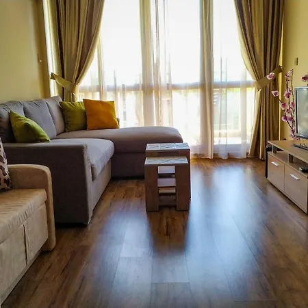 아파트 Europroperties Golden Line *