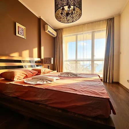 Europroperties Golden Line Apartmán *