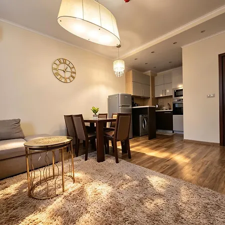 Apartmán Europroperties Golden Line