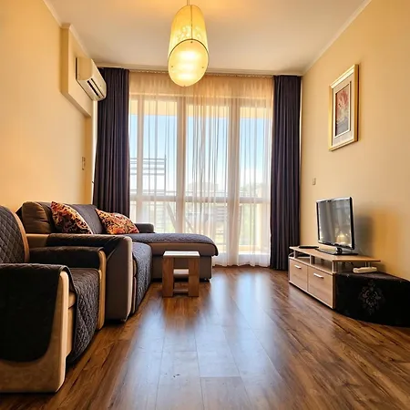 Europroperties Golden Line Apartmán *