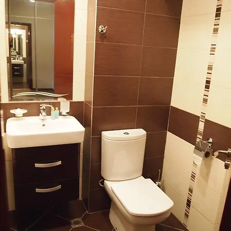 Europroperties Golden Line Apartment