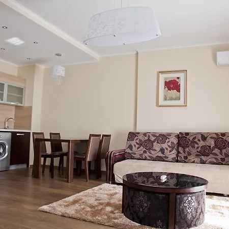 Europroperties Golden Line Apartment